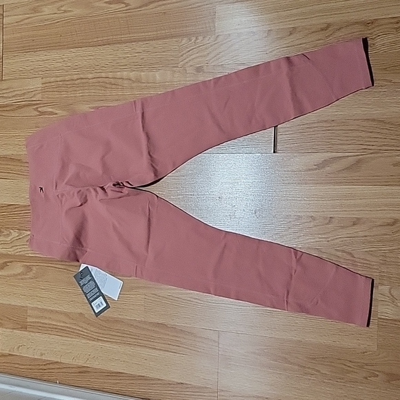 glyder clay taper legging in clay size medium - Picture 8 of 10